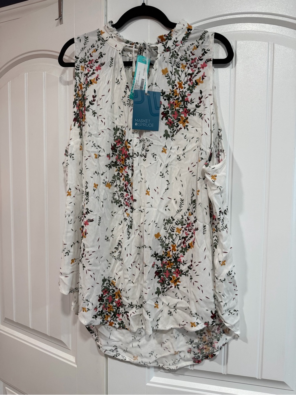 Market & Spruce White Floral Sleeveless Tunic Blouse